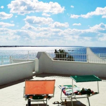 Porto Cesareo Appartamento Panoramico Fronte Mare Con Parcheggio Coperto Torre Lapillo Zewnętrze zdjęcie