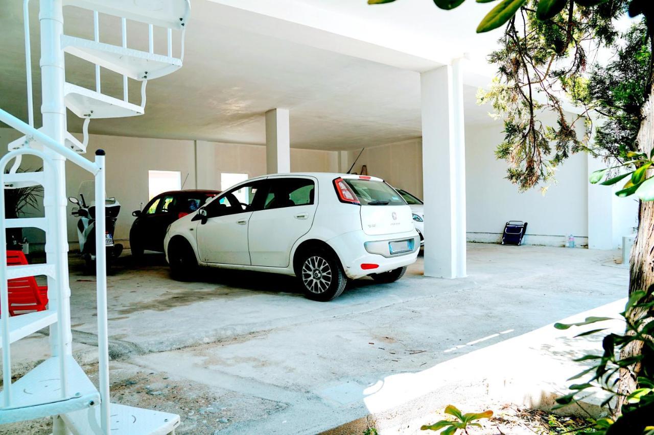 Porto Cesareo Appartamento Panoramico Fronte Mare Con Parcheggio Coperto Torre Lapillo Zewnętrze zdjęcie
