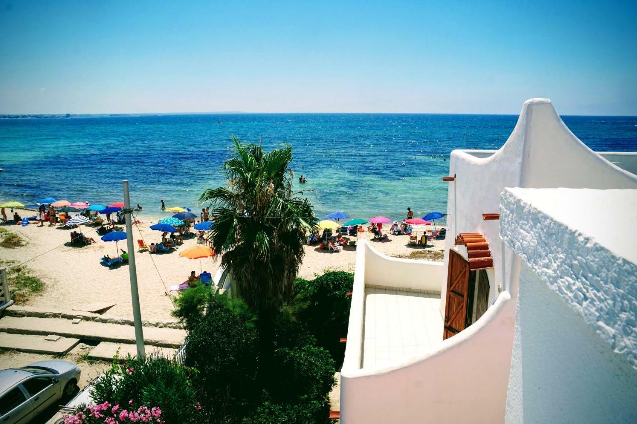 Porto Cesareo Appartamento Panoramico Fronte Mare Con Parcheggio Coperto Torre Lapillo Zewnętrze zdjęcie